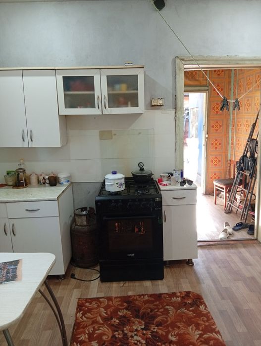 Полдома на Восточном поселке