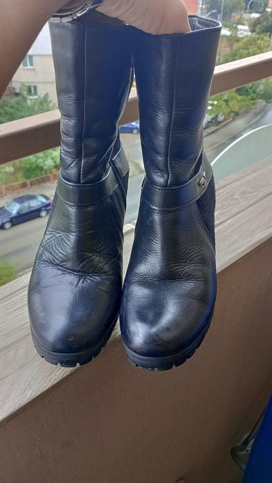 Дамски боти от естествена кожа на ток