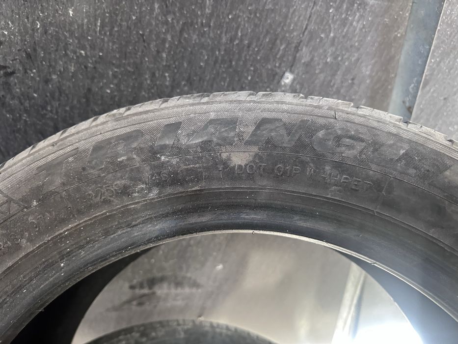 продам летние шины р 18