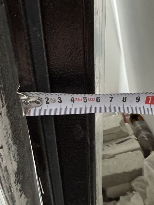 Входная металлическая дверь