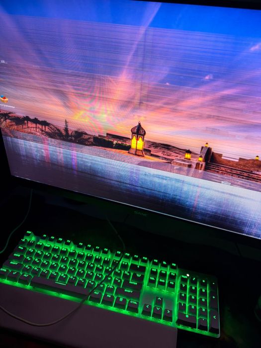 Монитор (есть проблема с матрицей