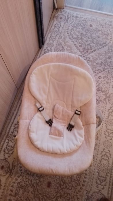 Бебешки шезлонг/люлка