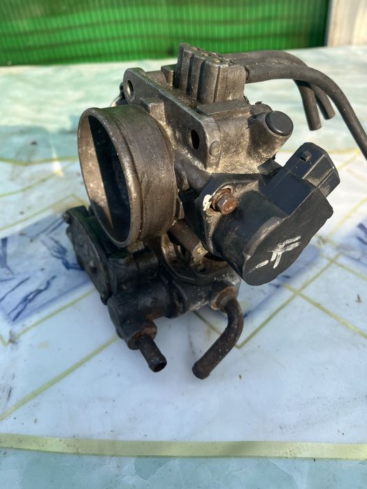 Дроссель на mitsubisi lanser