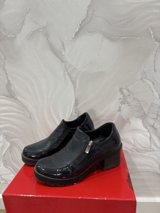 Обуви отдам даром