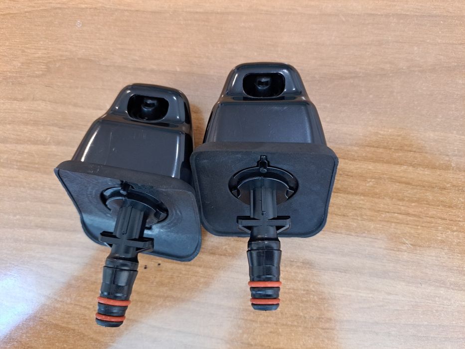 Пръскала за фарове Хонда ЦРВ 2 от 2002 до 2006г