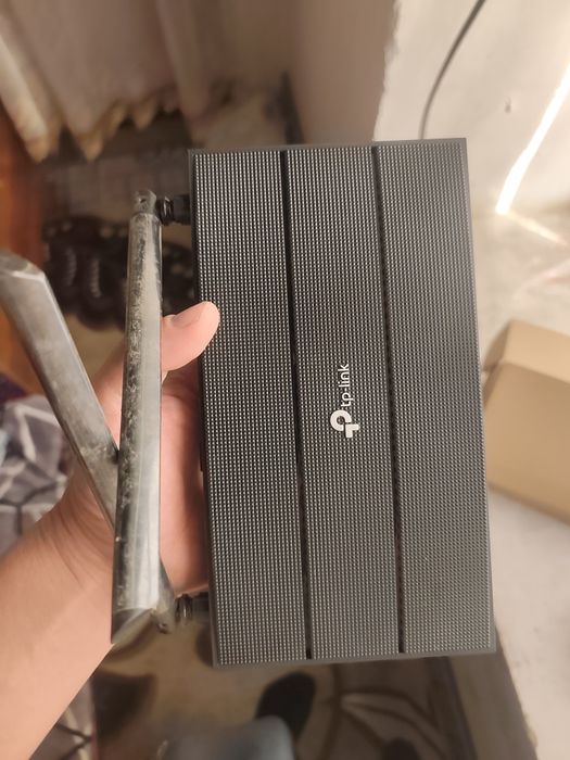 Wifi router sotiladi 5oy ishlagan