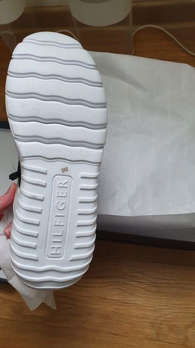 Кроссовки Tommy Hilfiger, новые
