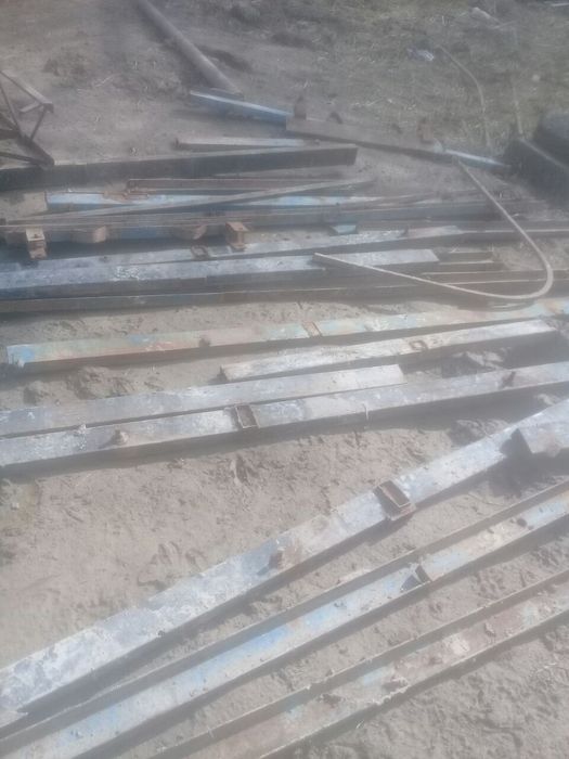 Металлом металлом