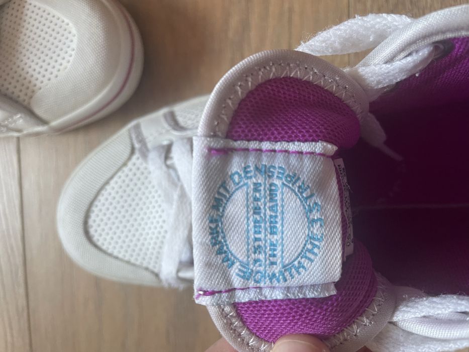 Дамски кецове Adidas