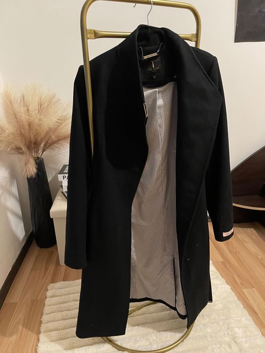 Дамско вълнено палто Ted baker