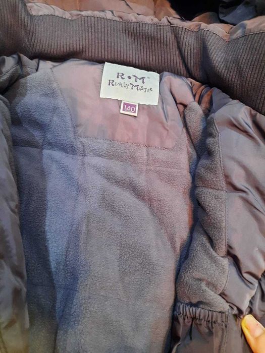 Курточка на девочку