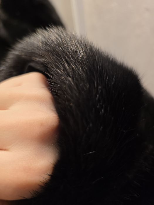 Продам шубу норковую