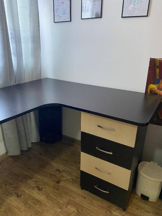 Birou + dulap dormitor
