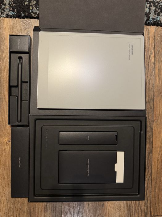 reMarkable Paper Pro + Marker Plus + Book Folio