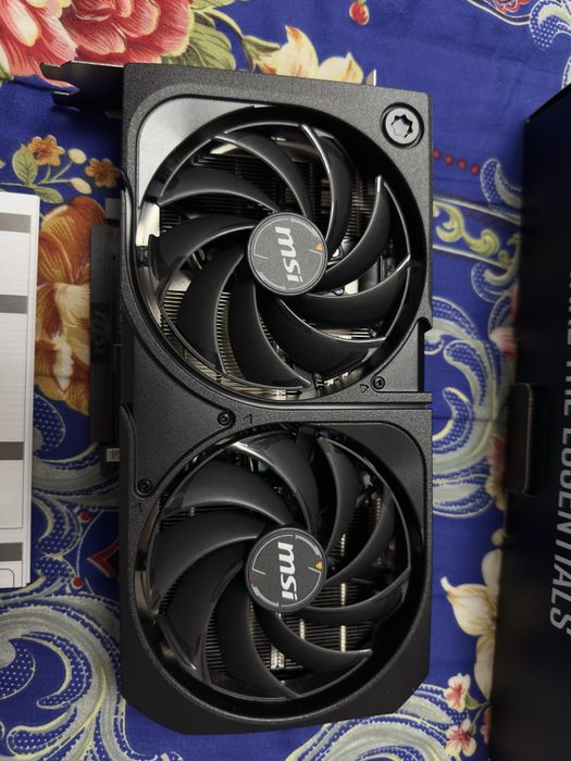 RTX 5070 MSI shadow 2x