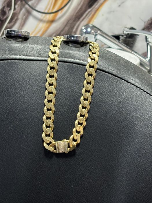 Vând aur 14k 380 lei gr