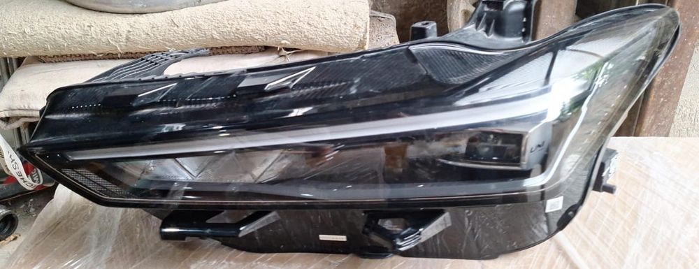 Фара на Чанган cs55 plus