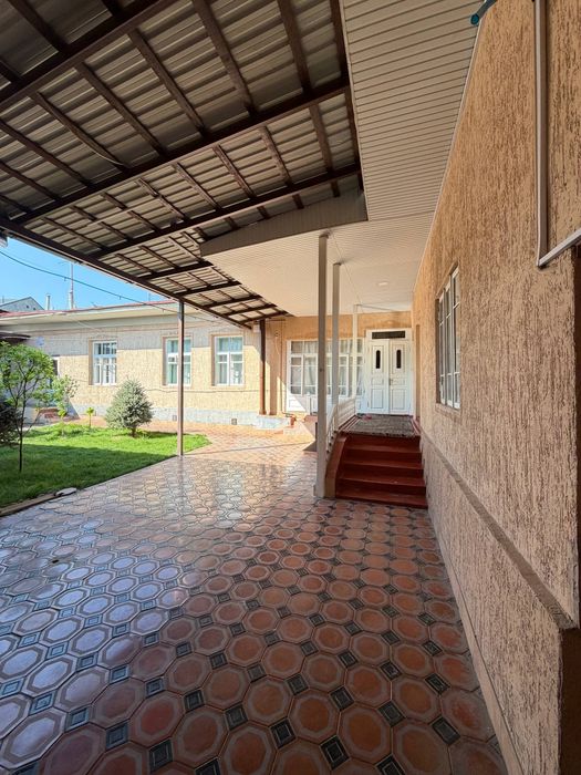 Zafarobod mahalla oq tunika masjit oldida 200 metr ichkarisida tupik