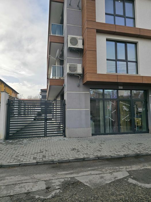 Дава се под наем Магазин в Асеновград - 38 кв.м за 298.86 € - Снимка #7