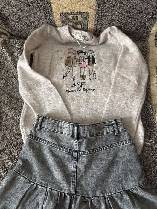 Теплая кофта, юбка, джинсы