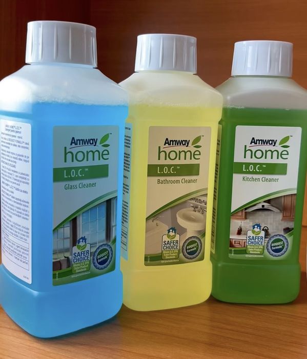 LOC profesional geamuri, baie, bucatarie