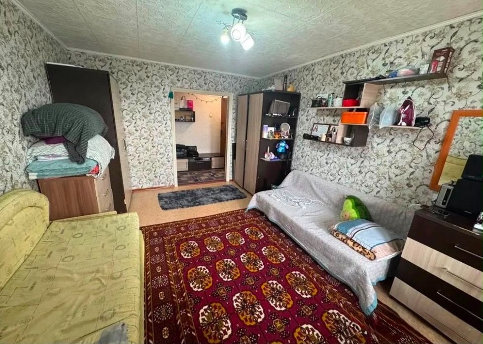 Продам 1-ком квартиру в 7 мкр