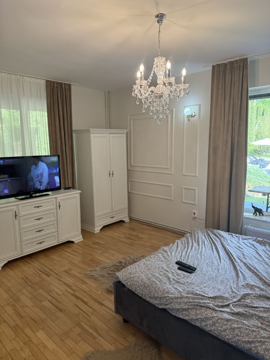 Cabana cu Piscina si Jacuzii  la Valea ierii , libera Revelion