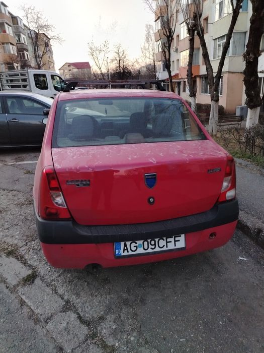 Vând Dacia Logan an de fabricație 2007. Unic proprietar