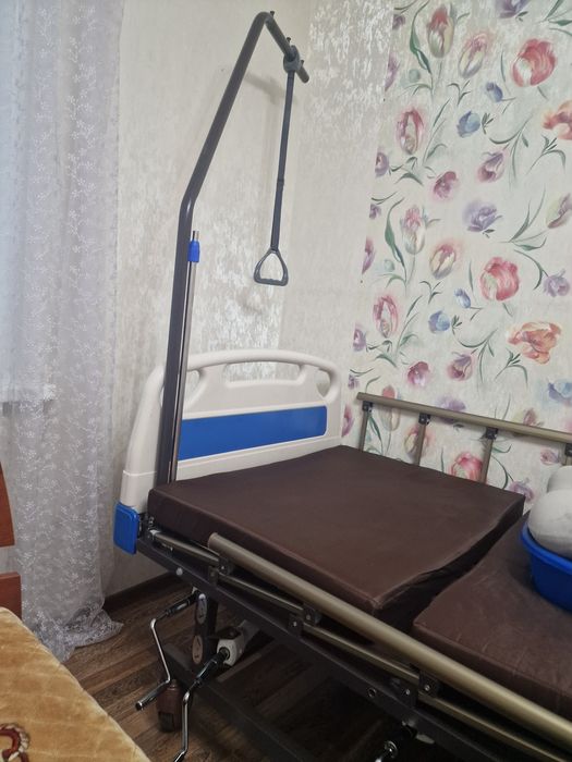 Продам кровать  для лежачих больных