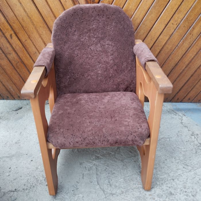 Продам детский стульчик для кормления