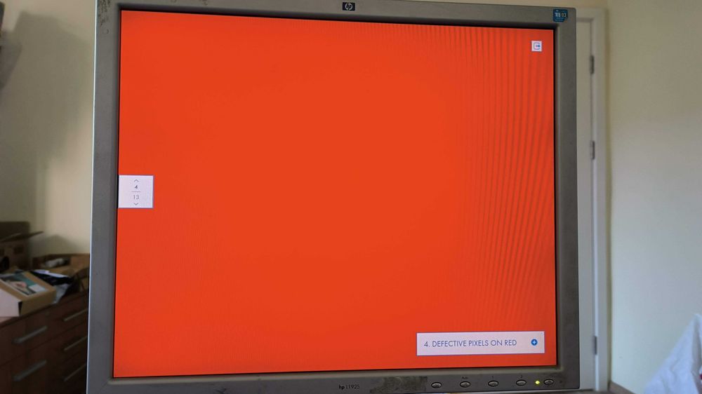 Монитор HP L1925 19 Инча 75Hz 1280x1024 4:5. DVI-I/VGA