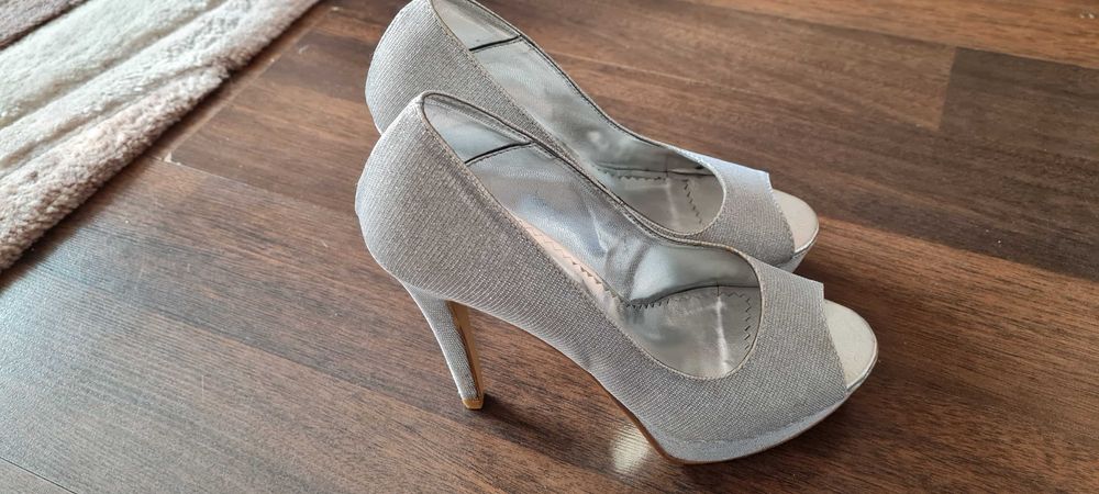 Елегантни обувки