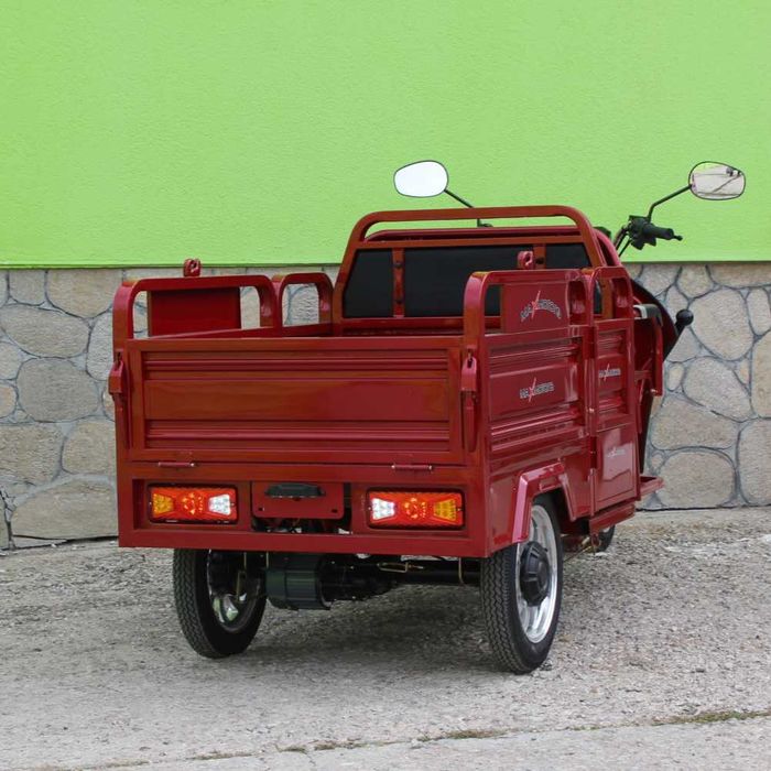 Електрическа триместна товарна триколка MaxiGo Pro, Red, 2000W