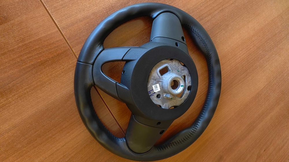 Volan Mini Cooper F55/F56/F57 ornamente negru glossy