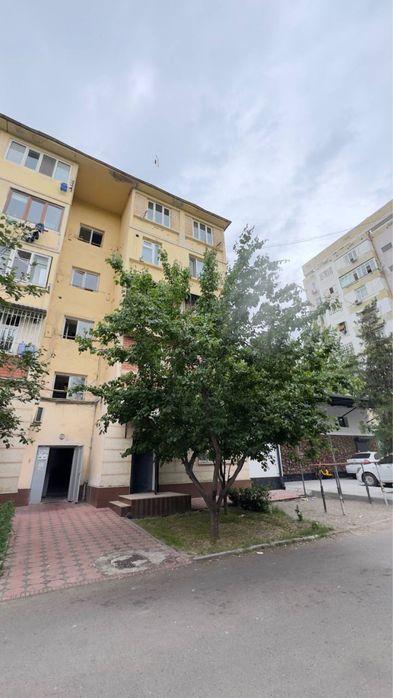 Maksim gorkida srochno uy sotiladi