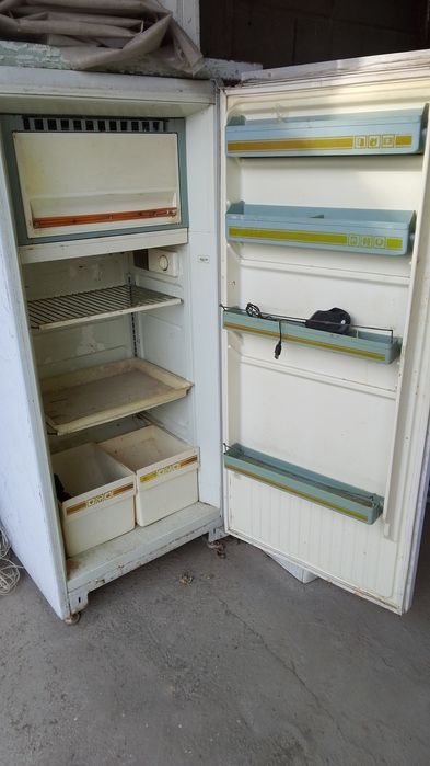 Советский холодильник