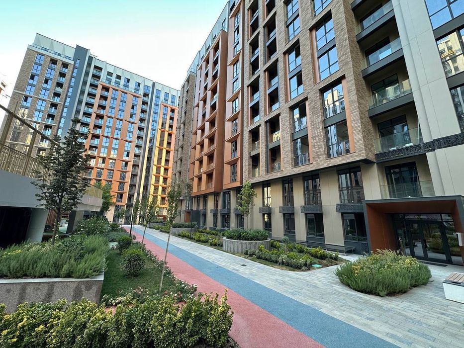 Regnum Plaza Продается 2 комнатная коробка Мирзо-улугбек
