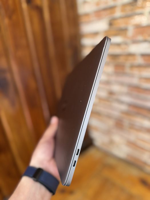 MacBook Pro M1 16/512   85%