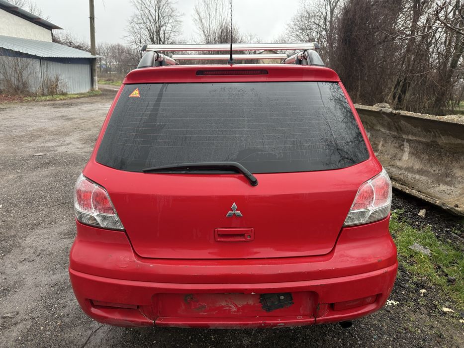 Mitsubishi Outlander на части