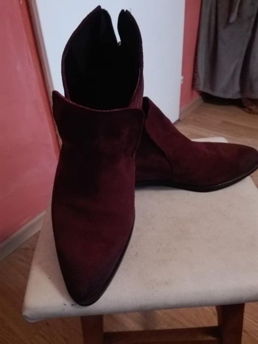 Боти от естествен велур Gido