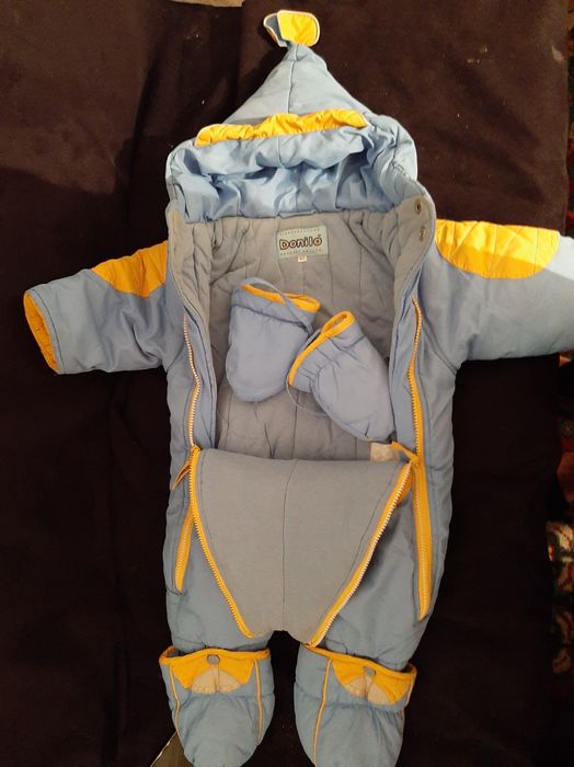 Комбинезон и куртка за 5000тг