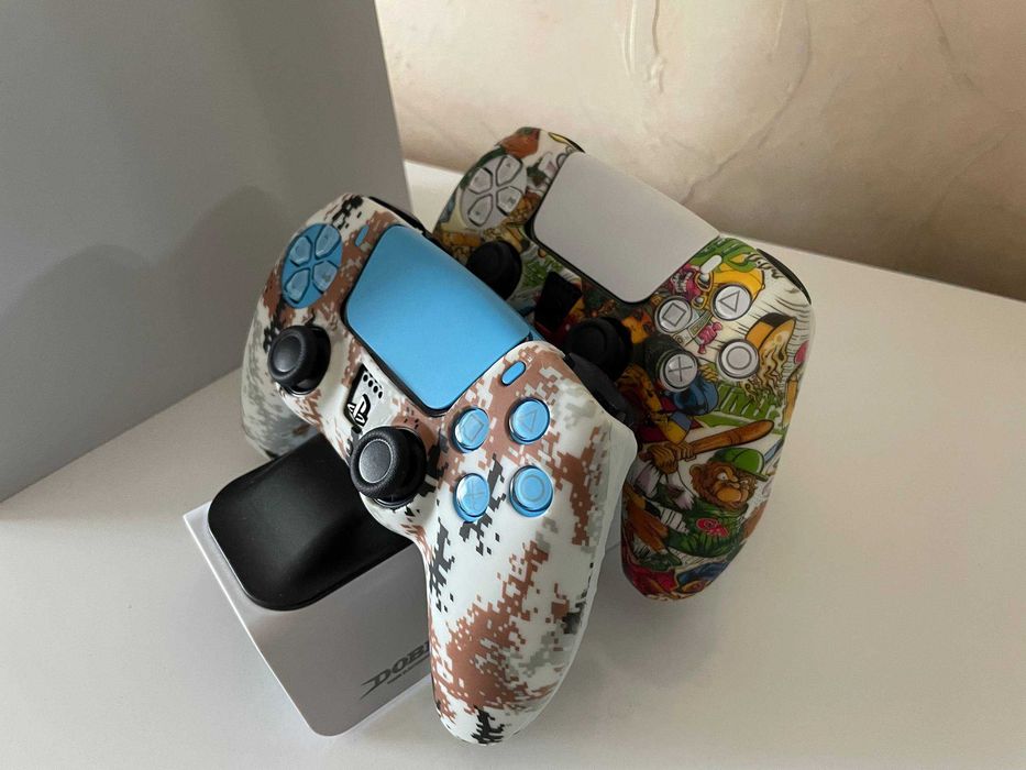 Sony Playstation 5 2 джойстика