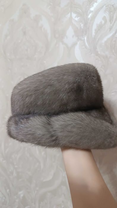 Продам норковую шапку