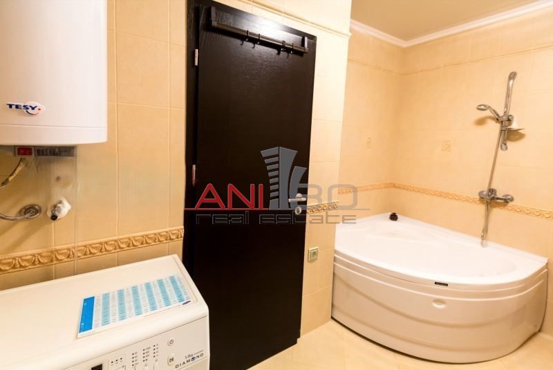 Продава се Двустаен апартамент в к.к. Златни пясъци - 56 кв.м за 2840 €/кв.м - Снимка #7