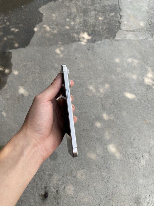 Iphone 15 pro max sotiladi