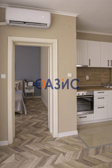 Продава се Двустаен апартамент в к.к. Слънчев бряг - 65 кв.м за 1193 €/кв.м - Снимка #12