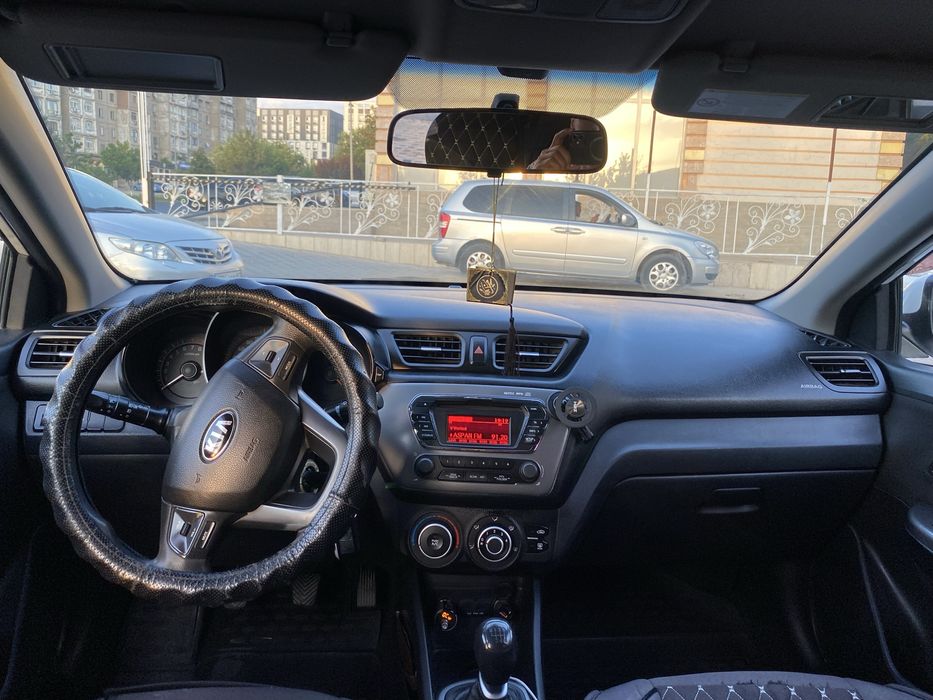 KiaRio сатылады.