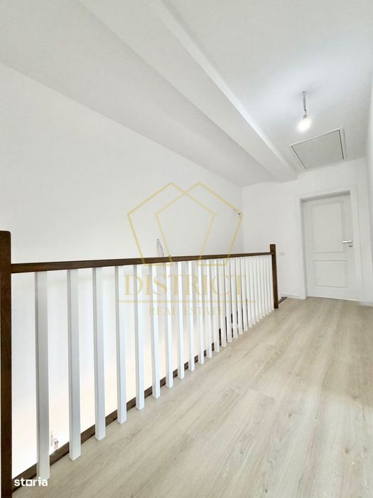 Duplex cu 5 camere si 2 bai, 470 mp teren si 115 mp utili in Ghiroda.