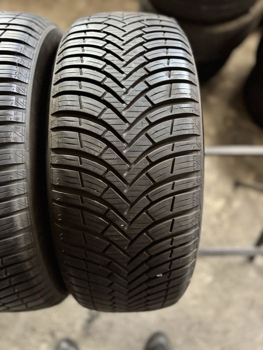 215/55/17 ALLSEASON, 2x BFGoodrich , Stare Ca Noi