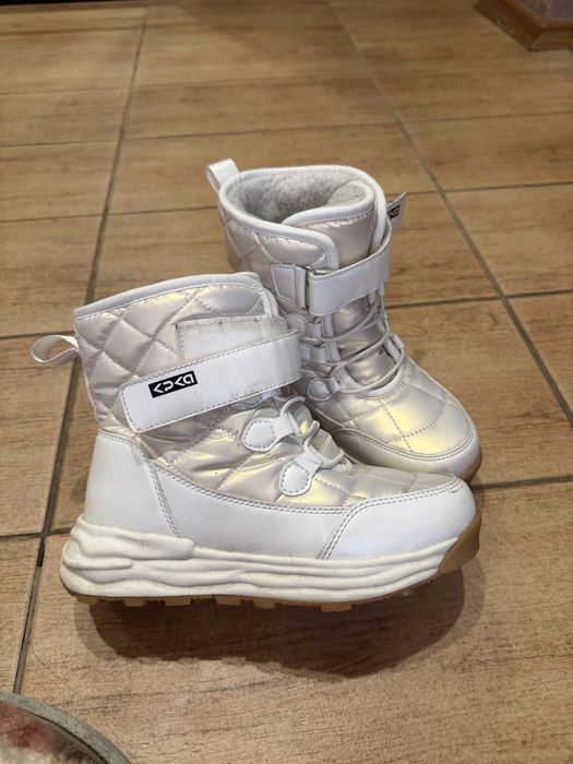 Продаи обувь для девочки